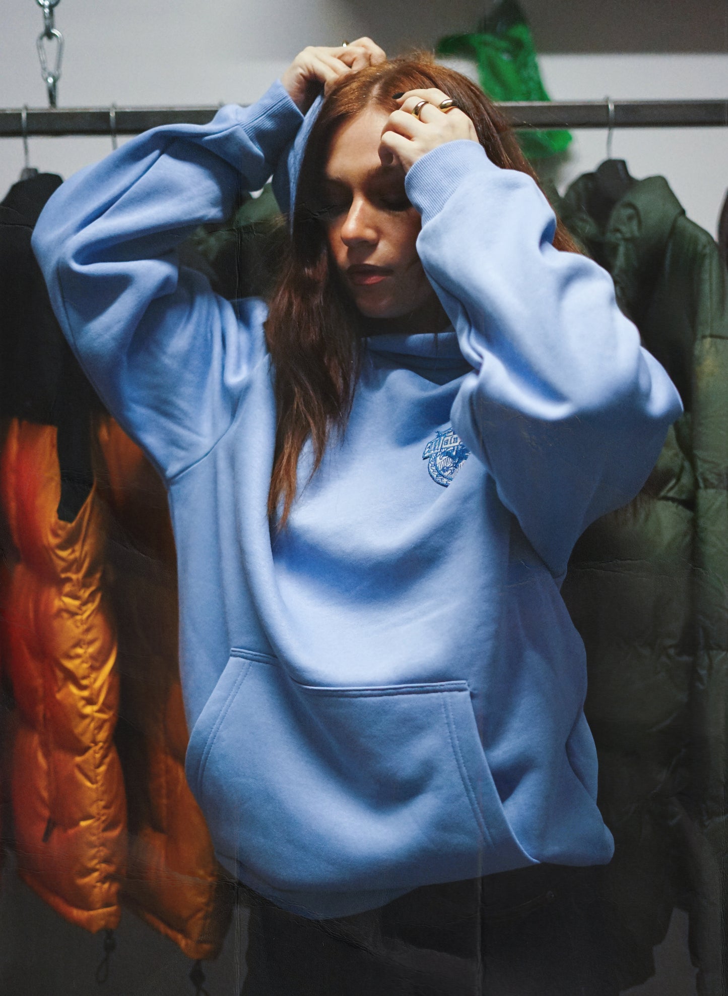 Felpa Corvonero w/ Embroidered Patch